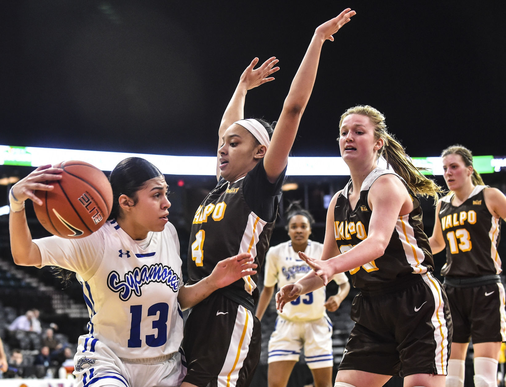 031519-mda-spt-missourihoops-36.jpg